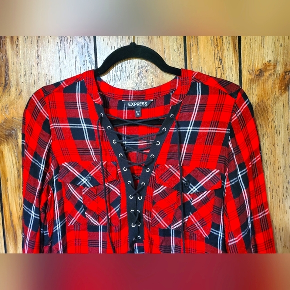 EXPRESS Buffalo Plaid Lace Tie up Long Sleeve Top XSMALL V Neck Red Black - Picture 4 of 10